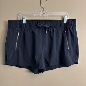 Athleta Stripe Sway Short Womens XL Navy Zipper Pockets‎ Yoga Fitness Workout